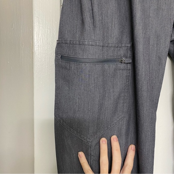 FIGS Petite Zamora Jogger Scrub Pants in graphite - Picture 15 of 16